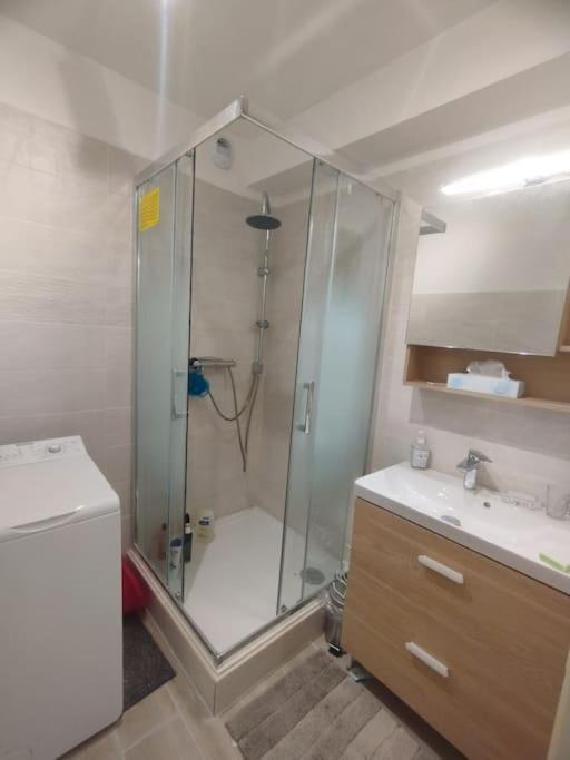 Appartement A 5Mn De La Mer Et Du Village De Noel - Draps Et Serviettes Non Fournis Le Barcares Exterior photo
